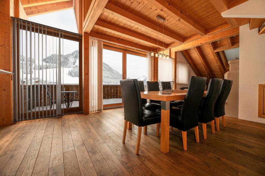 Chalet Zur Rose Berwang Exterior photo